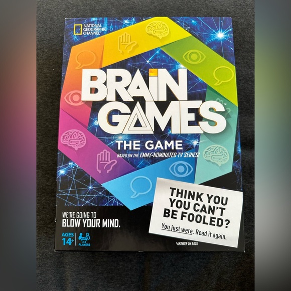 National Geographic Brain Games The Game - Family Game - Picture 1 of 6